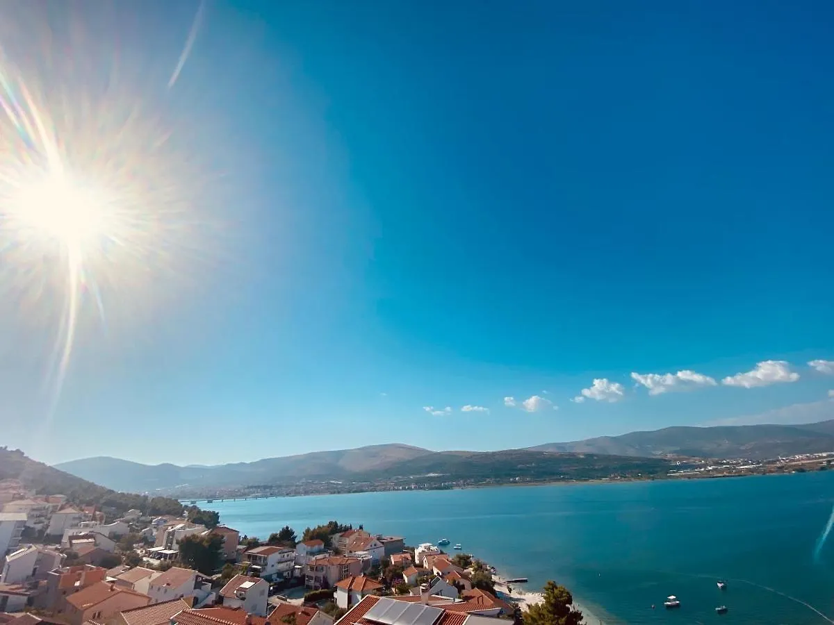 Hotel Buenavista Beach House Trogir  Mastrinka