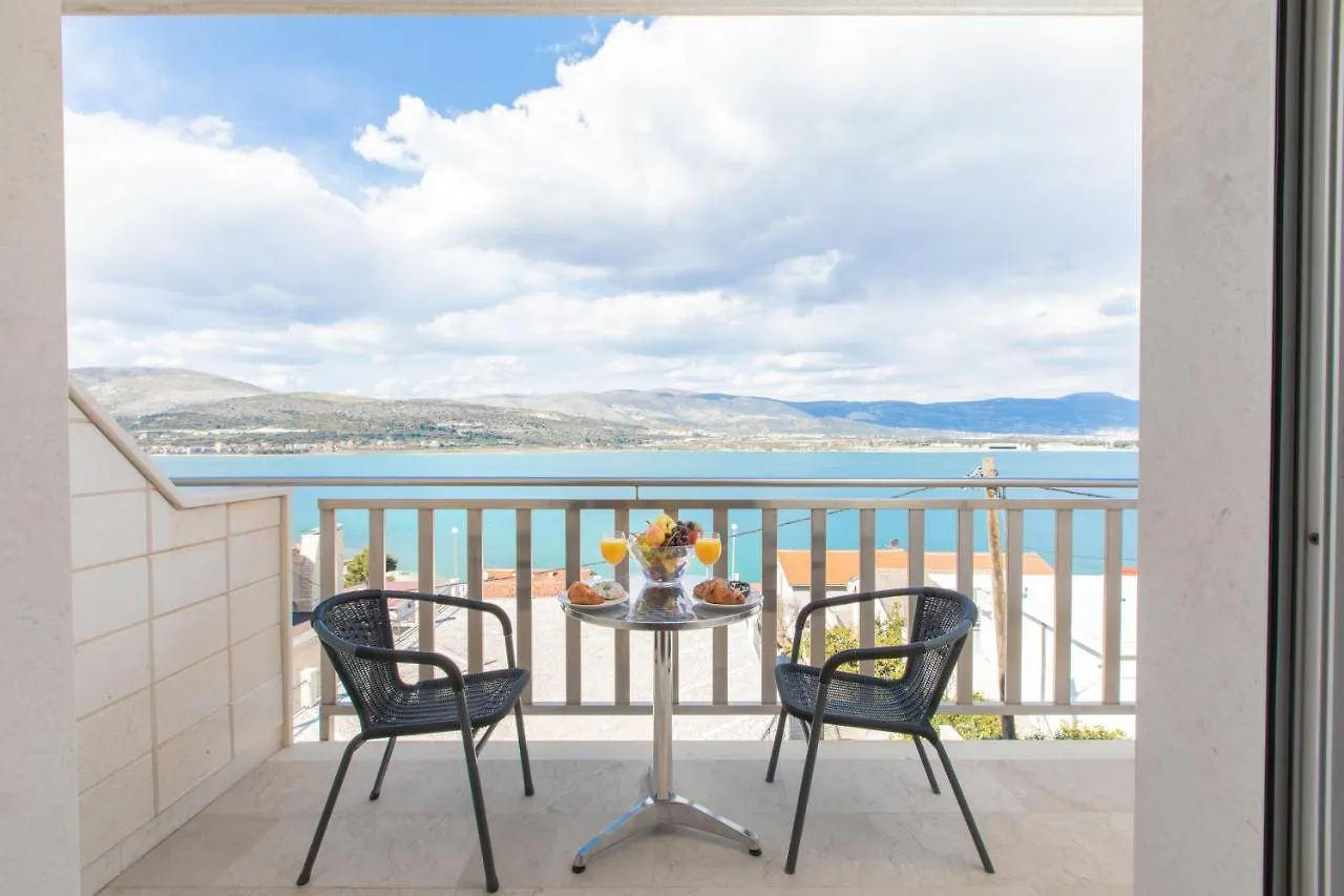 Hotel Buenavista Beach House Trogir Mastrinka Chorvatsko