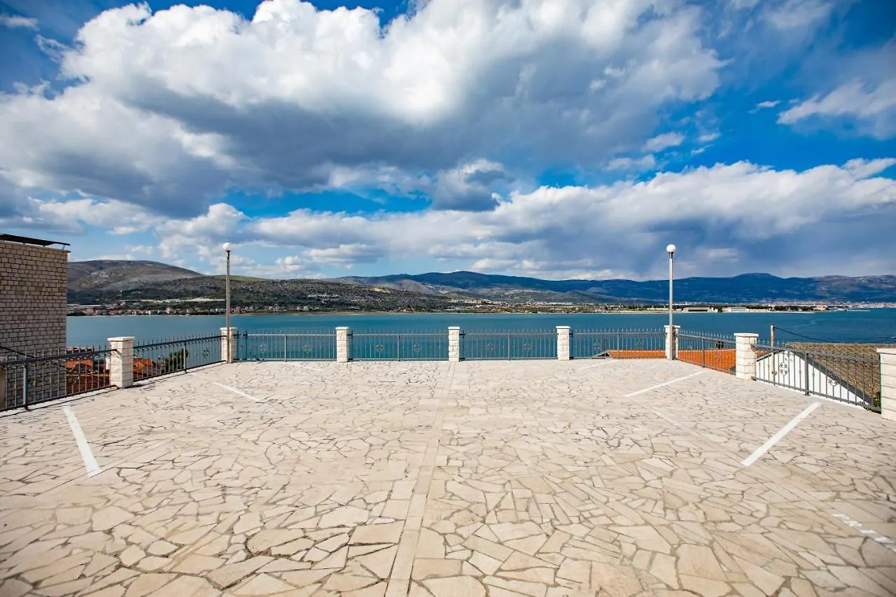 Hotel Buenavista Beach House Trogir Mastrinka